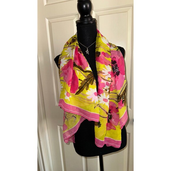 Vera Neumann large vintage Ladybug Pink Yellow Mod Floral Unique Scarf - Picture 2 of 8